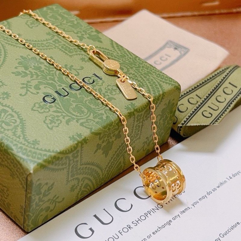 Gvc*1 necklaces